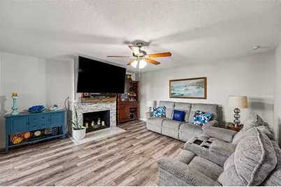 14521 Catalina Circle, Seminole, FL 33776 - Photo 5