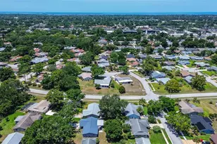 2481 Malcolm Dr, Palm Harbor, FL 34684 - Photo 37