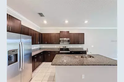 8069 Rolling Shell Trail, Wesley Chapel, FL 33545 - Photo 5