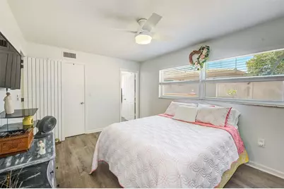 1300 S Hercules Avenue #1, Clearwater, FL 33764 - Photo 17