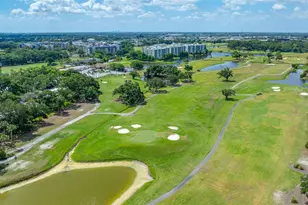 11 Country Club Dr, Largo, FL 33771 - Photo 57