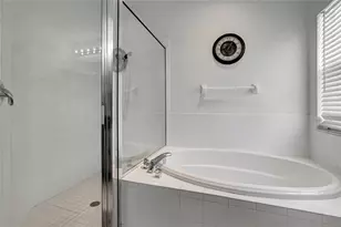 18147 Canal Pointe St, Tampa, FL 33647 - Photo 41