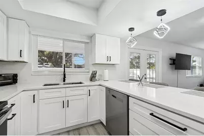 3309 Briarwood Lane, Safety Harbor, FL 34695 - Photo 11