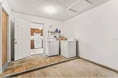 2022 Lance Court, Dover, FL 33527 - Photo 25