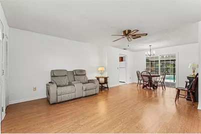 2022 Lance Court, Dover, FL 33527 - Photo 9