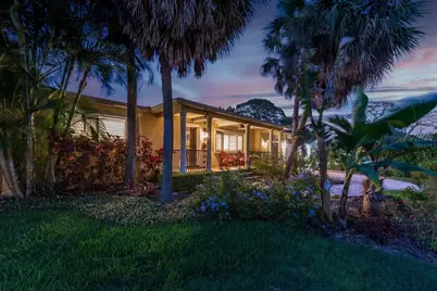 6145 2nd Avenue N, Saint Petersburg, FL 33710 - Photo 1