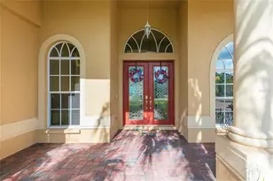10717 Cory Lake Dr, Tampa, FL 33647 - Photo 5