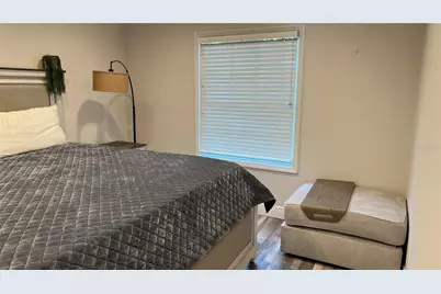 5110 Coquina Key Drive SE #C furnished, Saint Petersburg, FL 33705 - Photo 11