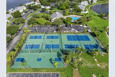 5110 Coquina Key Drive SE #C furnished, Saint Petersburg, FL 33705 - Photo 25