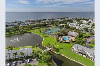 5110 Coquina Key Drive SE #C furnished, Saint Petersburg, FL 33705 - Photo 23