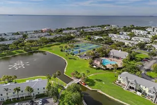 5110 Coquina Key Dr SE, Saint Petersburg, FL 33705 - Photo 23