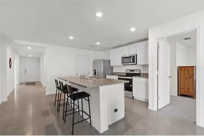 37207 Sharks Eye Lane, Zephyrhills, FL 33541 - Photo 19