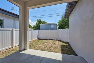 3109 Queen St N, Saint Petersburg, FL 33713 - Photo 41