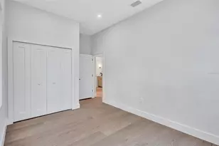 3109 Queen St N, Saint Petersburg, FL 33713 - Photo 37