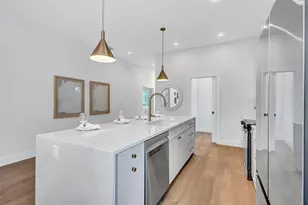 3109 Queen St N, Saint Petersburg, FL 33713 - Photo 9