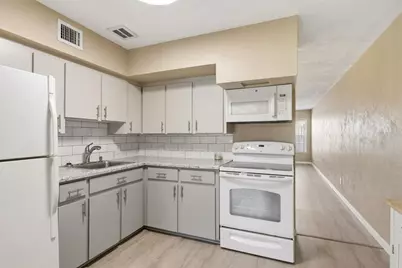 2451 Canadian Way #31, Clearwater, FL 33763 - Photo 15