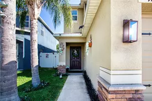 11330 Villas on the Green Dr, Riverview, FL 33579 - Photo 7