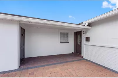 6033 Ambassador Drive, Tampa, FL 33615 - Photo 5