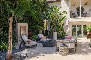 725 Brightwaters Blvd NE, Saint Petersburg, FL 33704 - Photo 7