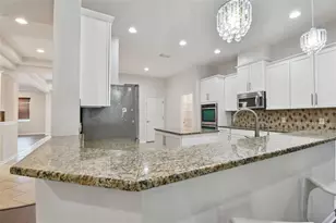 27806 Autumn Breeze Cir, Wesley Chapel, FL 33544 - Photo 15