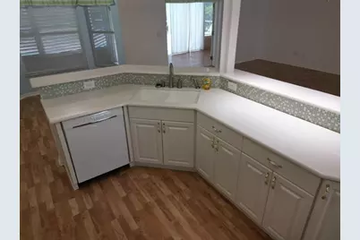12125 Knotty Pine Loop, San Antonio, FL 33576 - Photo 13