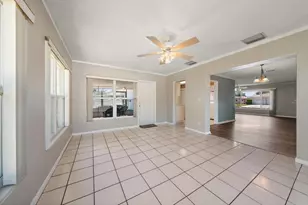 2019 Kenmoore Dr, Clearwater, FL 33764 - Photo 19