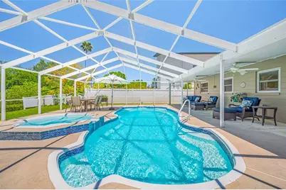 5000 Venetian Boulevard NE, Saint Petersburg, FL 33703 - Photo 3