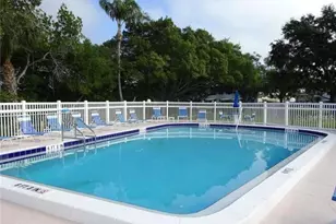 4500 Overlook Dr NE, Saint Petersburg, FL 33703 - Photo 17