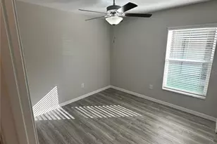 903 Zone Tailed Hawk Pl, Ruskin, FL 33570 - Photo 43