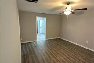 903 Zone Tailed Hawk Pl, Ruskin, FL 33570 - Photo 29