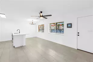 10375 Paradise Blvd, Treasure Island, FL 33706 - Photo 19