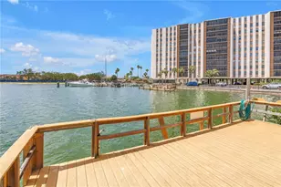 10375 Paradise Blvd, Treasure Island, FL 33706 - Photo 35