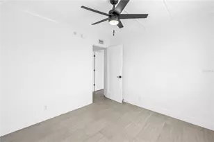 10375 Paradise Blvd, Treasure Island, FL 33706 - Photo 27