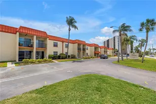 10375 Paradise Blvd, Treasure Island, FL 33706 - Photo 45