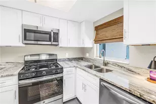 1868 Shore Dr S, South Pasadena, FL 33707 - Photo 5
