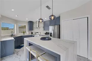 4124 Harbor Cir S, Largo, FL 33770 - Photo 11
