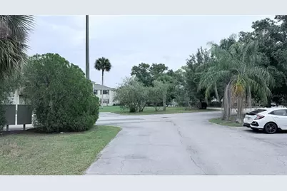 131 Sabal Court #E, Oldsmar, FL 34677 - Photo 19