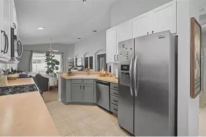 19309 Weymouth Drive, Land O Lakes, FL 34638 - Photo 11
