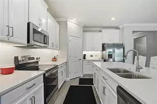 17135 Shell Bay Dr, Land O Lakes, FL 34638 - Photo 11