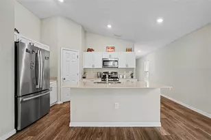 14919 Sterling Spur Ave, Lithia, FL 33547 - Photo 3