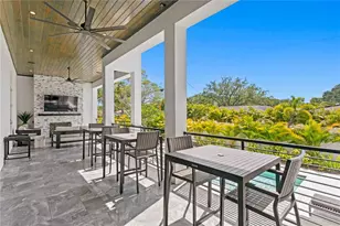 2926 Coffee Pot Blvd NE, Saint Petersburg, FL 33704 - Photo 69
