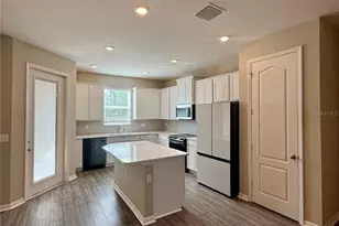 11357 Cay Spruce Wy, San Antonio, FL 33576 - Photo 7
