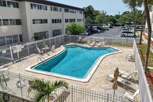 6370 1st St N, Saint Petersburg, FL 33702 - Photo 27