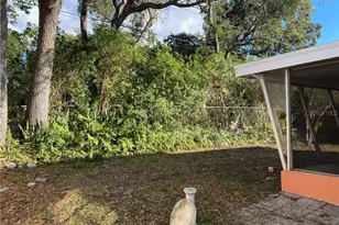 3612 Springfield Dr, Holiday, FL 34691 - Photo 3