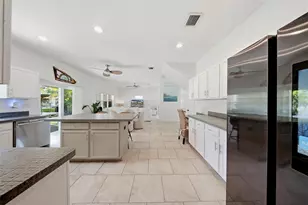 236 15th Ave SE, Saint Petersburg, FL 33701 - Photo 17