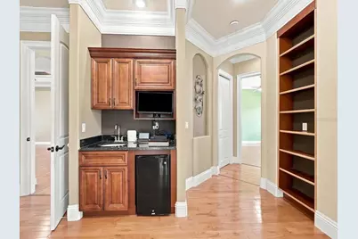12006 Waterside Court, Tampa, FL 33612 - Photo 47