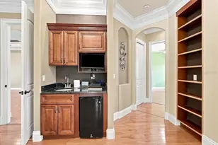 12006 Waterside Ct, Tampa, FL 33612 - Photo 47