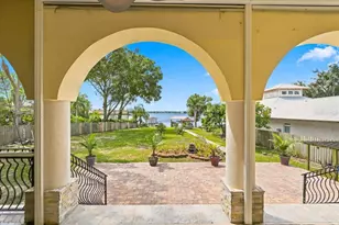 12006 Waterside Ct, Tampa, FL 33612 - Photo 27