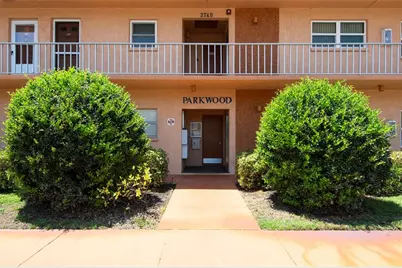 3740 58th Street N #106, Saint Petersburg, FL 33710 - Photo 23