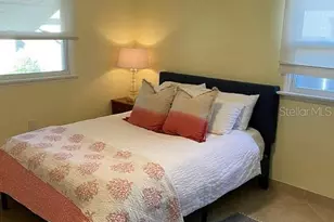 641 Folsom St S, Saint Petersburg, FL 33707 - Photo 7